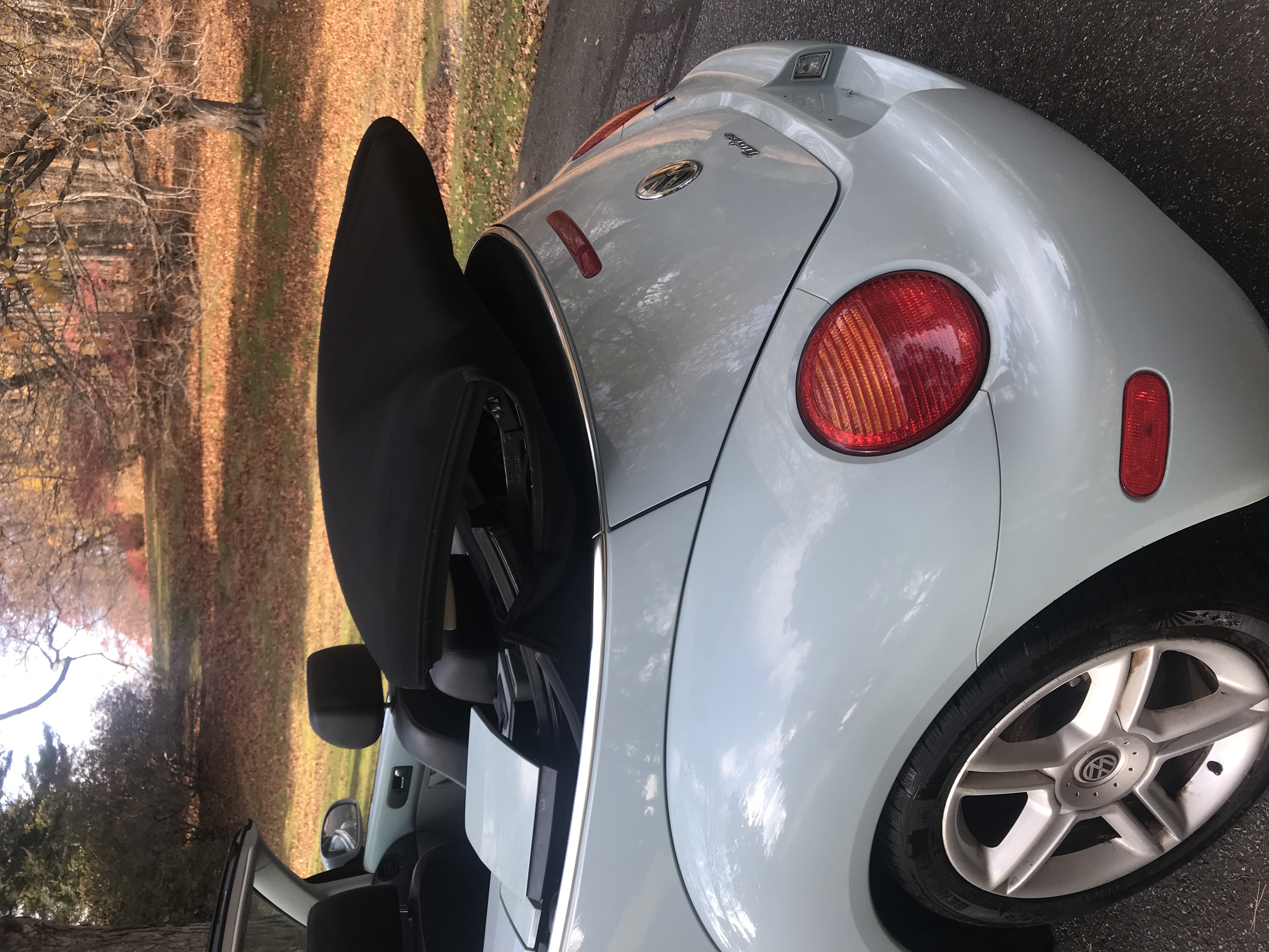 2004 Volkswagen New Beatle Convertible Cabriolet Turbo with 82K — photo 16